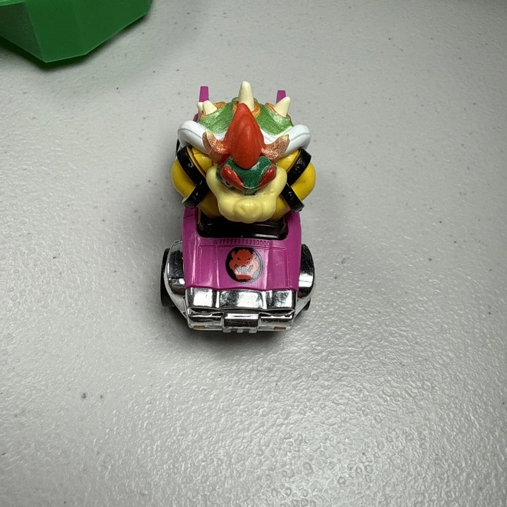 Hot Wheels Mario Kart Piranha Plant Slide Track Set & 4‎ Diecast Cars